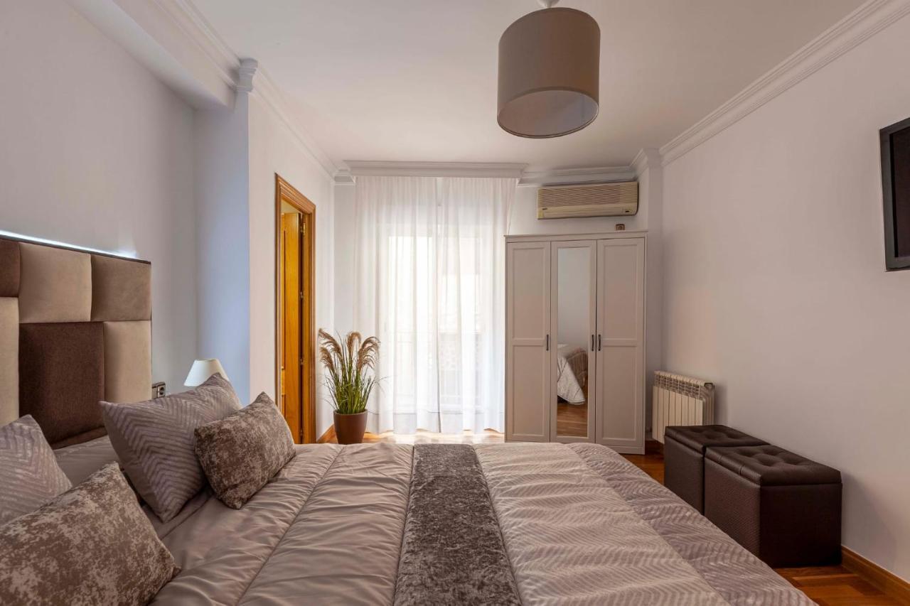 Mariana Pineda Centro Apartment *