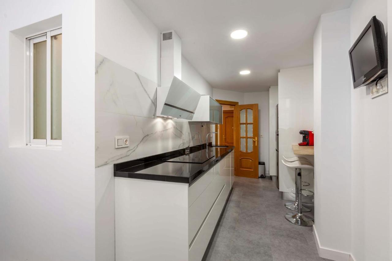 Mariana Pineda Centro Apartment *